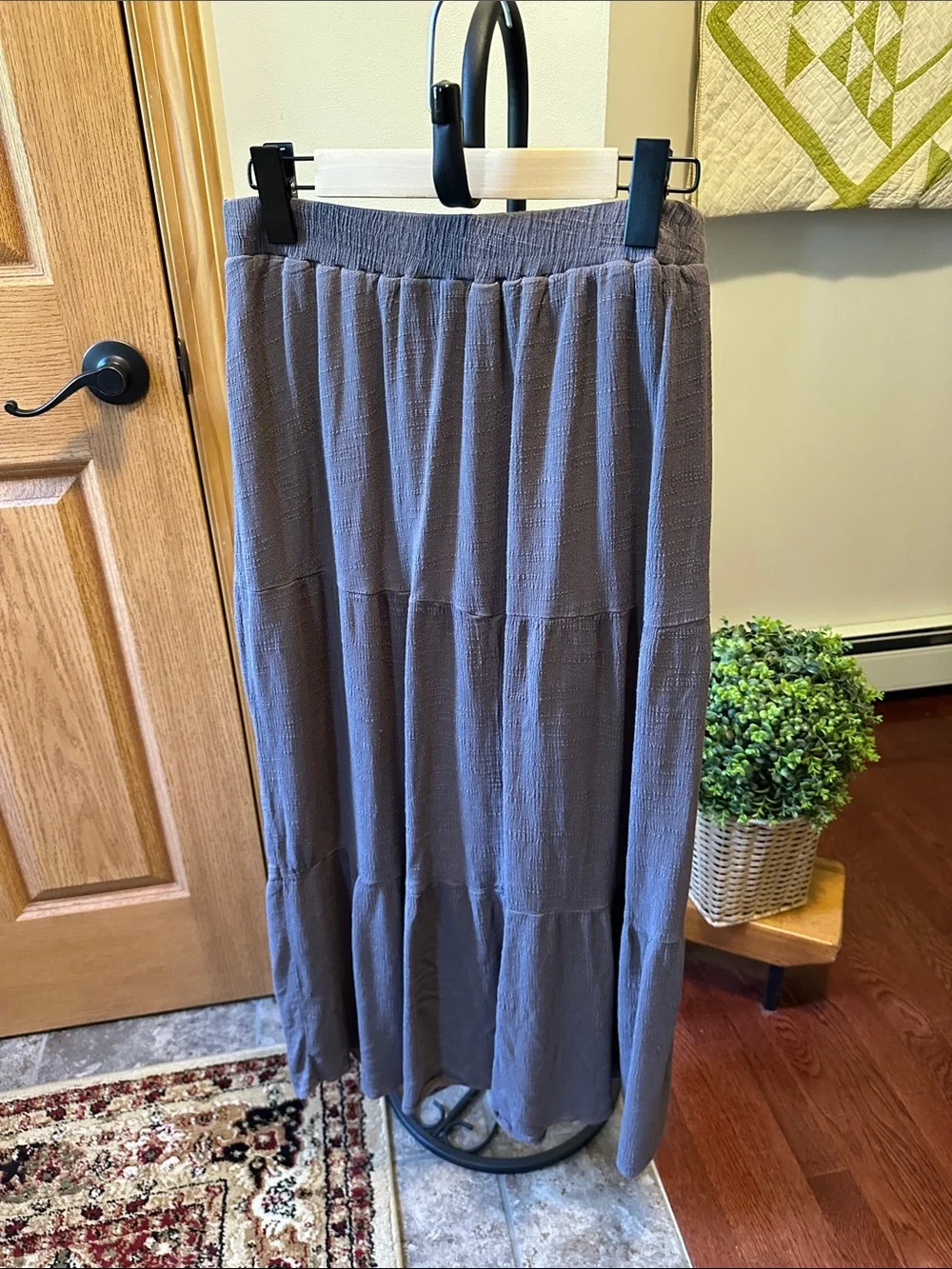 Nine West Women's Tiered Maxi Skirt in Taupe